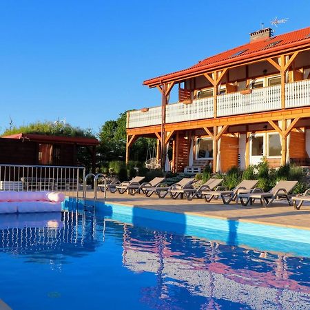 Zlociste Zacisze Bed & Breakfast Bobolin Bagian luar foto